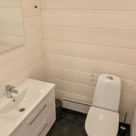 Сasa de vacaciones Levin Ahmahovi 2a By Interhome